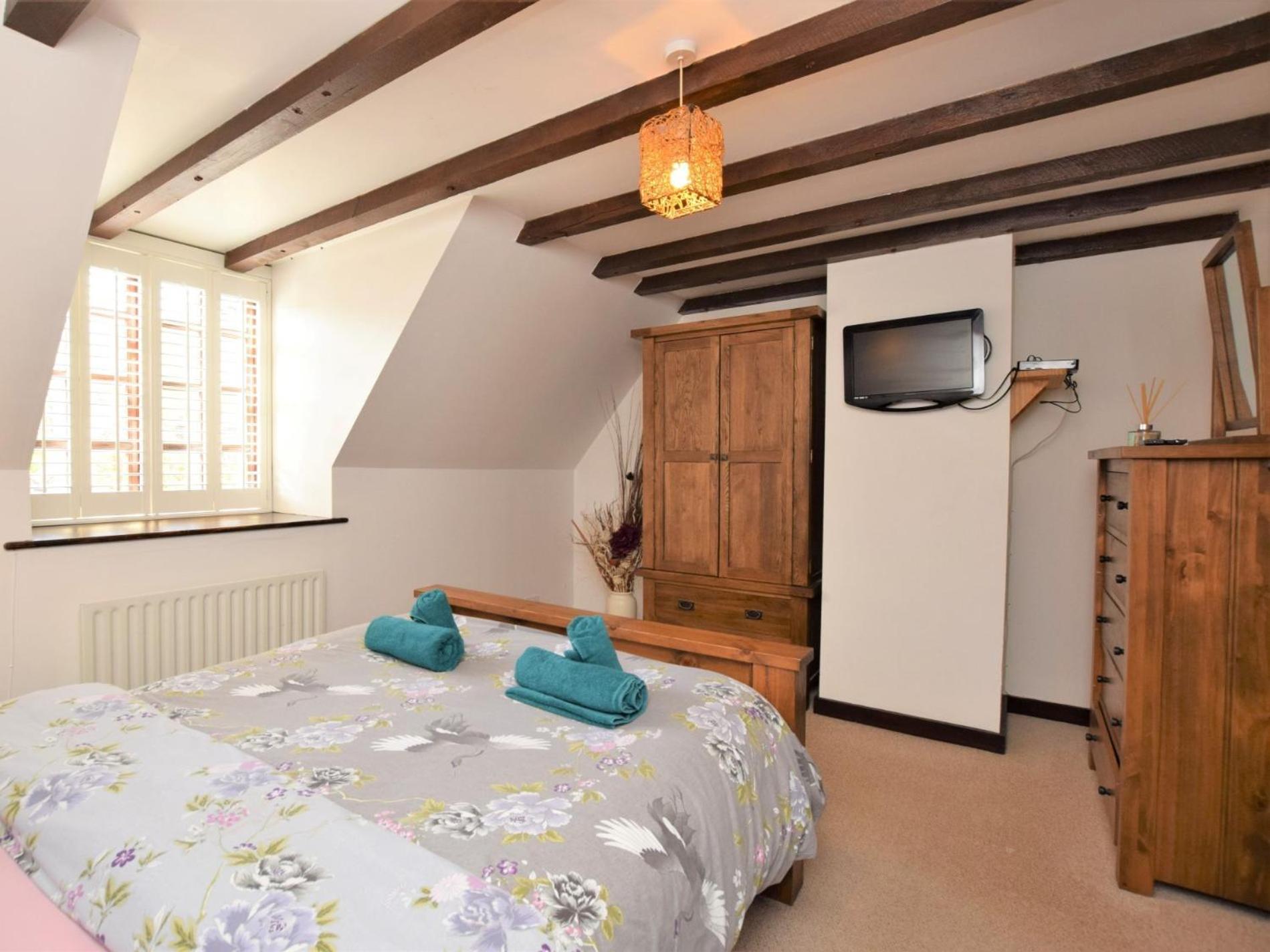 2 Bed Property In Shanklin Isle Of Wight Ic059 Villa ภายนอก รูปภาพ